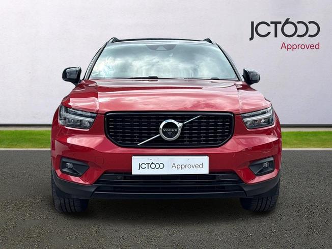 VOLVO Xc40 Photo 8