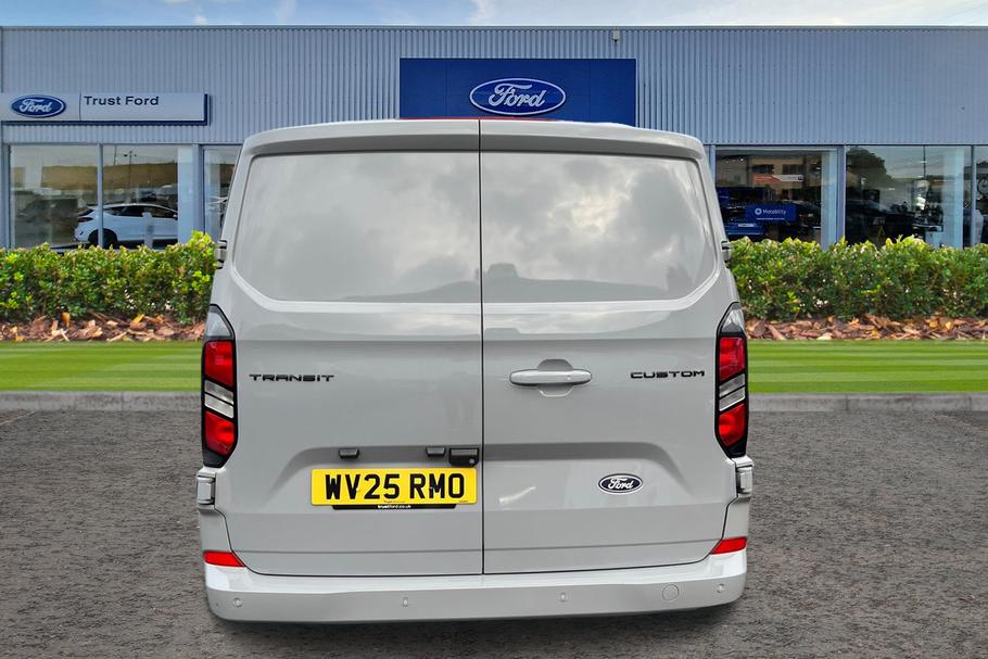 Used Ford TRANSIT CUSTOM WV25RMO 12