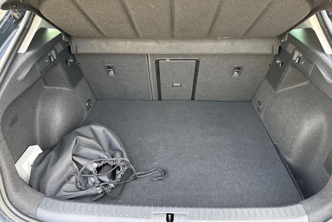 CUPRA Formentor Photo 12