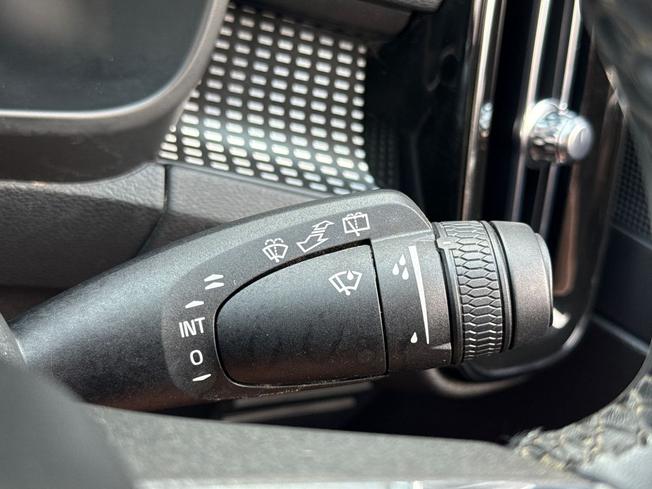 VOLVO Xc40 Photo 50