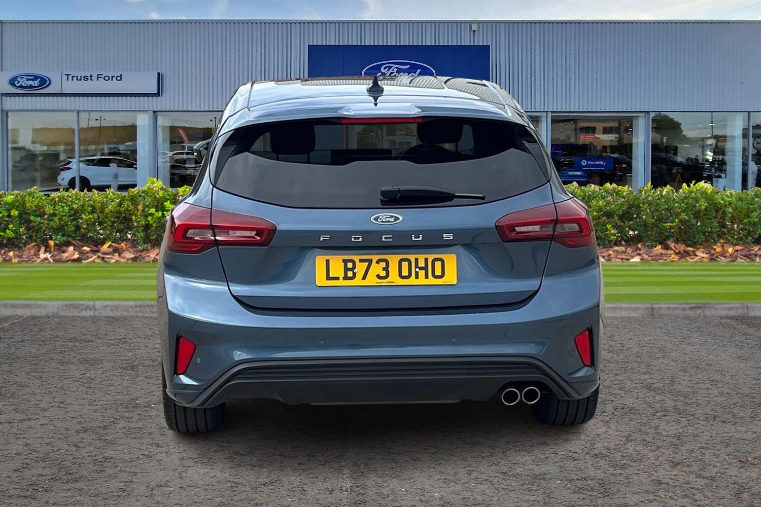Ford Focus Photo 6