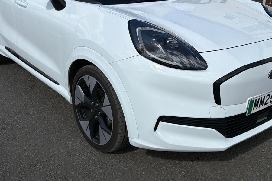 Ford PUMA GEN-E Photo autoimg-5441668378bb9680f47aab784360bb7d0c7f22e4.jpg