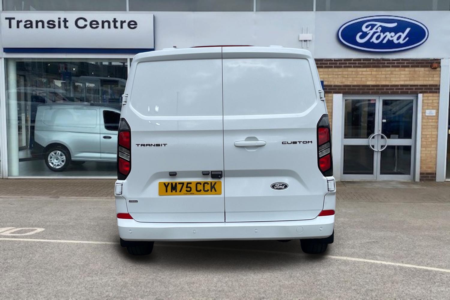 Ford TRANSIT CUSTOM Photo 12