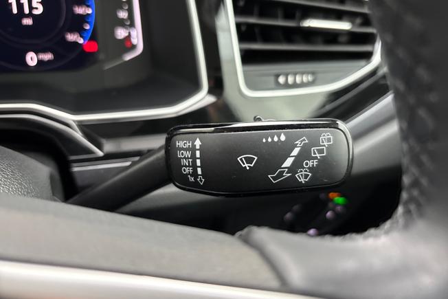 VOLKSWAGEN Polo Photo 26