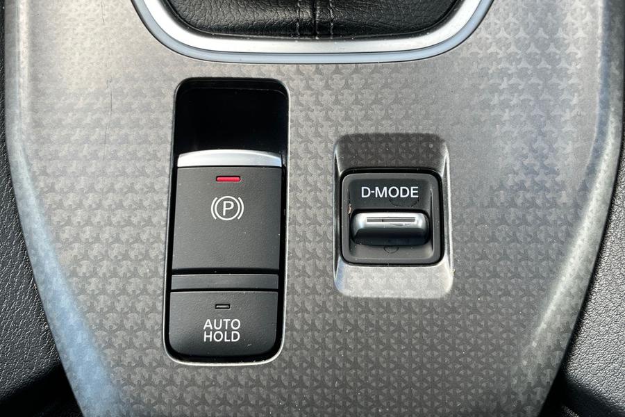 Nissan Qashqai Photo autoimg-544d19f74872157a732e7ad62970a5f6b64f30fb.jpg