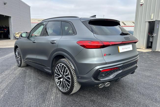 AUDI Sq5 Photo 23