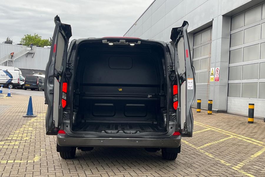 Ford TRANSIT CUSTOM Photo autoimg-5452ec4946b389ad6de67a6e884543604fd20640.jpg