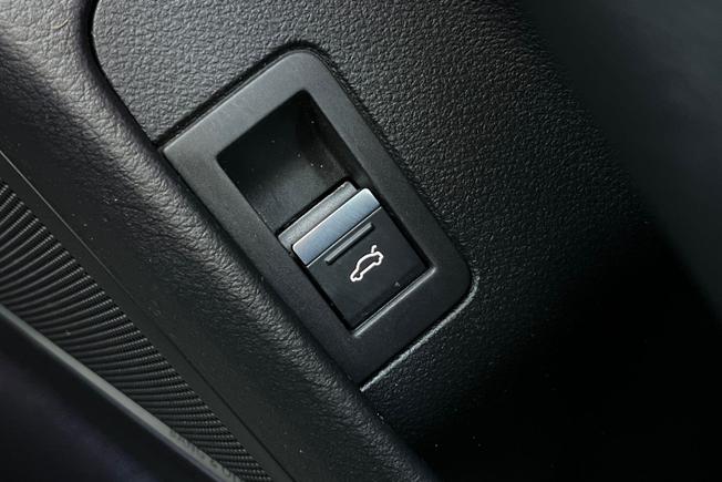 AUDI A6 Saloon Photo 40