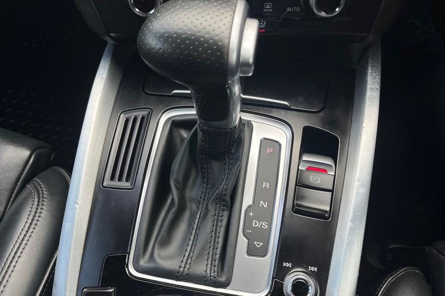 Audi Q5 Photo autoimg-545fbfb7a06b2d7f52db938bba796883cde63c58.jpg