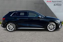 AUDI S3 Photo 4
