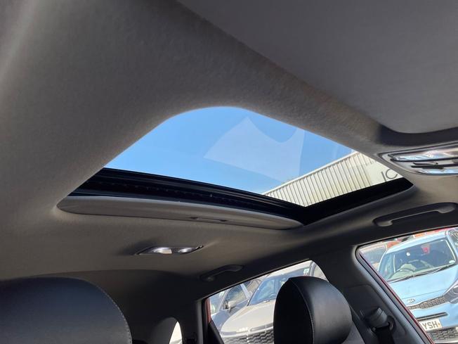 KIA Niro Photo 32