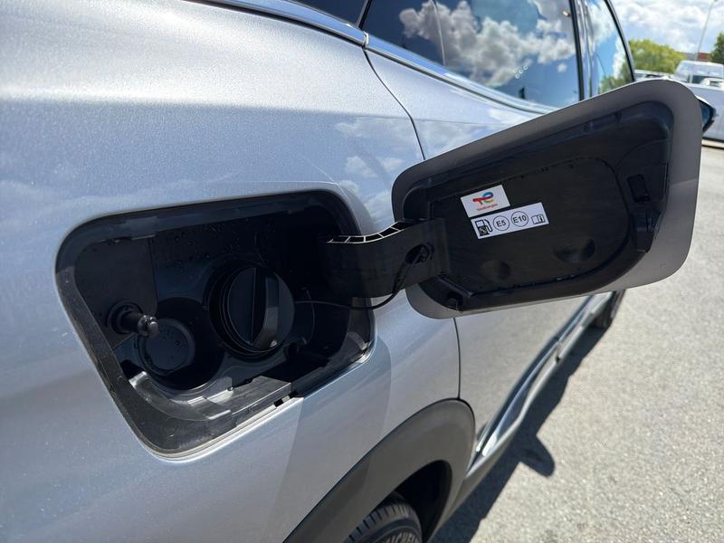 Used Peugeot 3008 FG24NSZ 31
