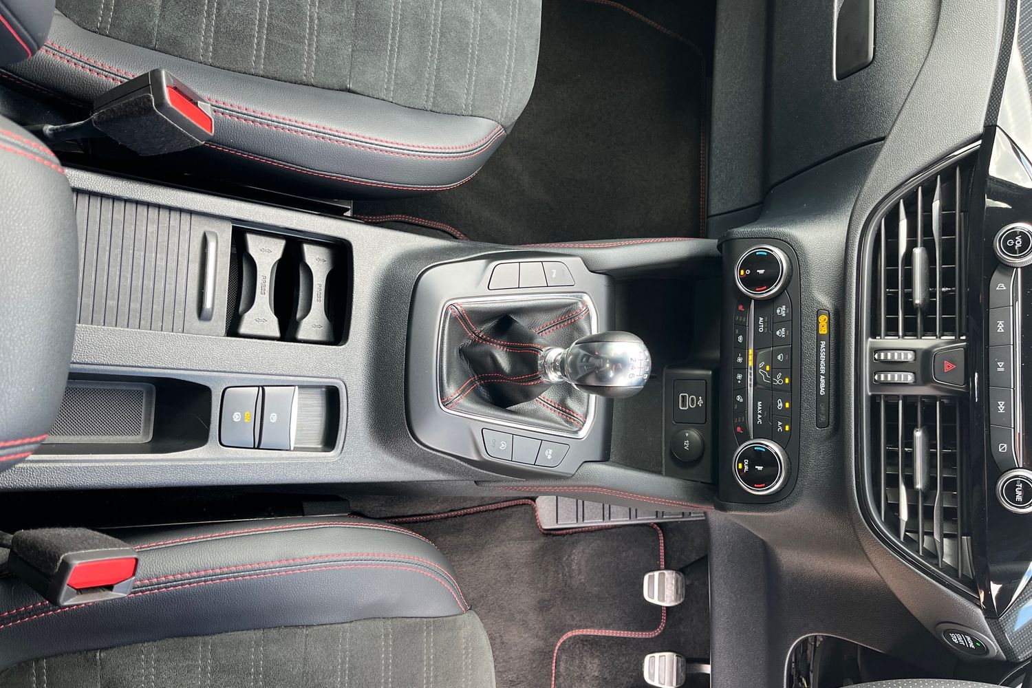 Ford Kuga Photo 31
