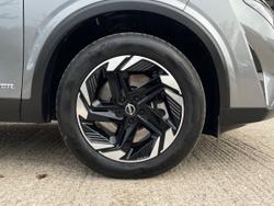 NISSAN Qashqai Photo 5