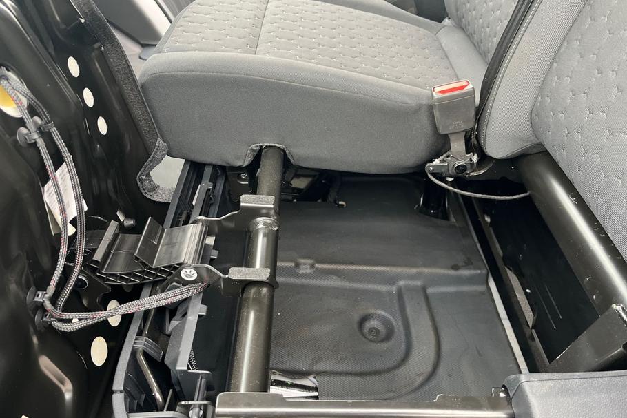 Used Ford E-TRANSIT CUSTOM AF26XCE 37