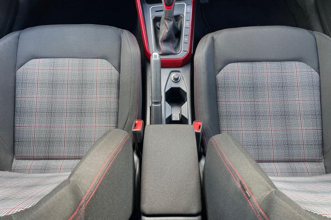 Volkswagen Polo Photo 44