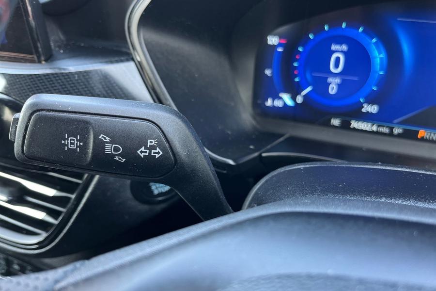 Ford KUGA Photo autoimg-5477aee787e3c13c90aa8d7bff88f98b833920a1.jpg