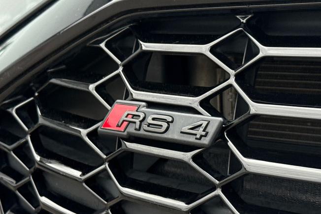AUDI Rs4 Avant Photo 22