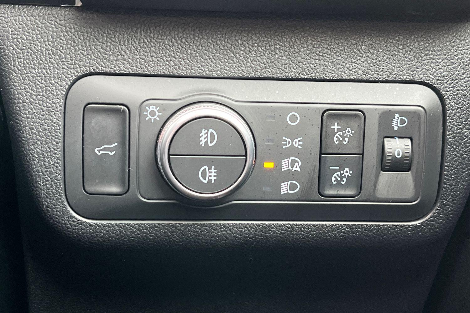 Ford KUGA Photo 32