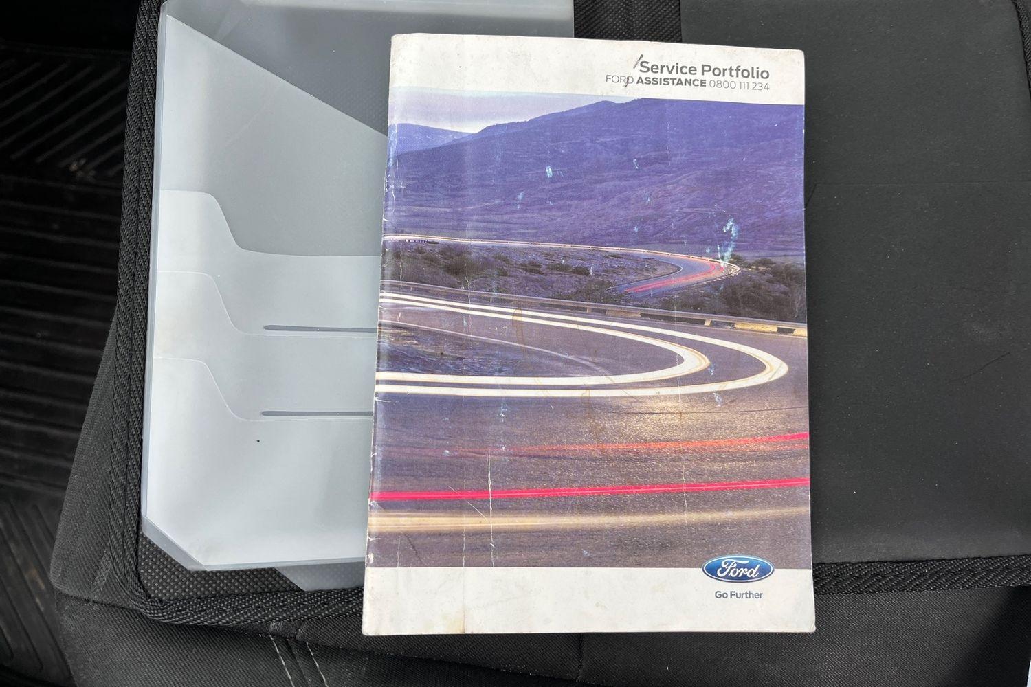 Ford FIESTA Photo 21