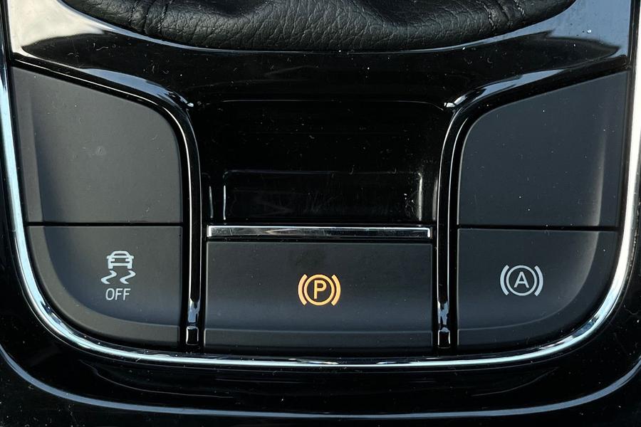 Skoda Karoq Photo autoimg-547abb78ee8acf59672f01e313e1db27667e1364.jpg