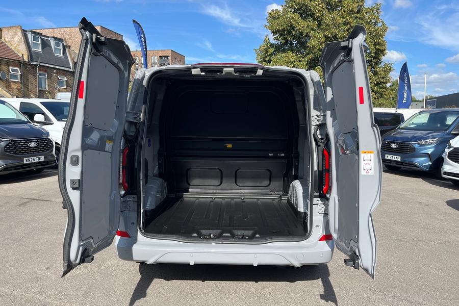 Ford TRANSIT CUSTOM Photo autoimg-547accbe05d249066c137fe481841098944107b4.jpg
