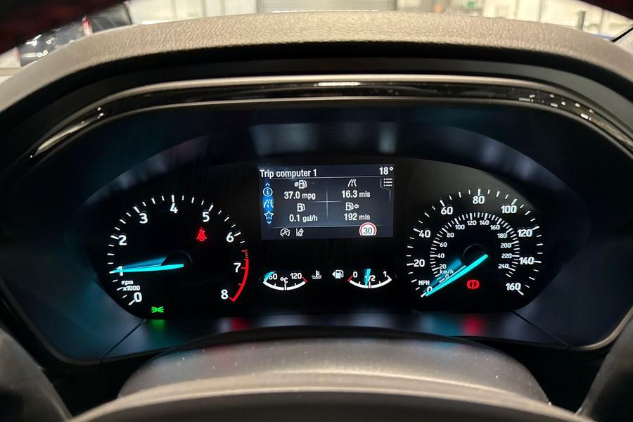Ford Focus Photo autoimg-547dd7845bacabc0748ee64607e99bc98cab0f49.jpg