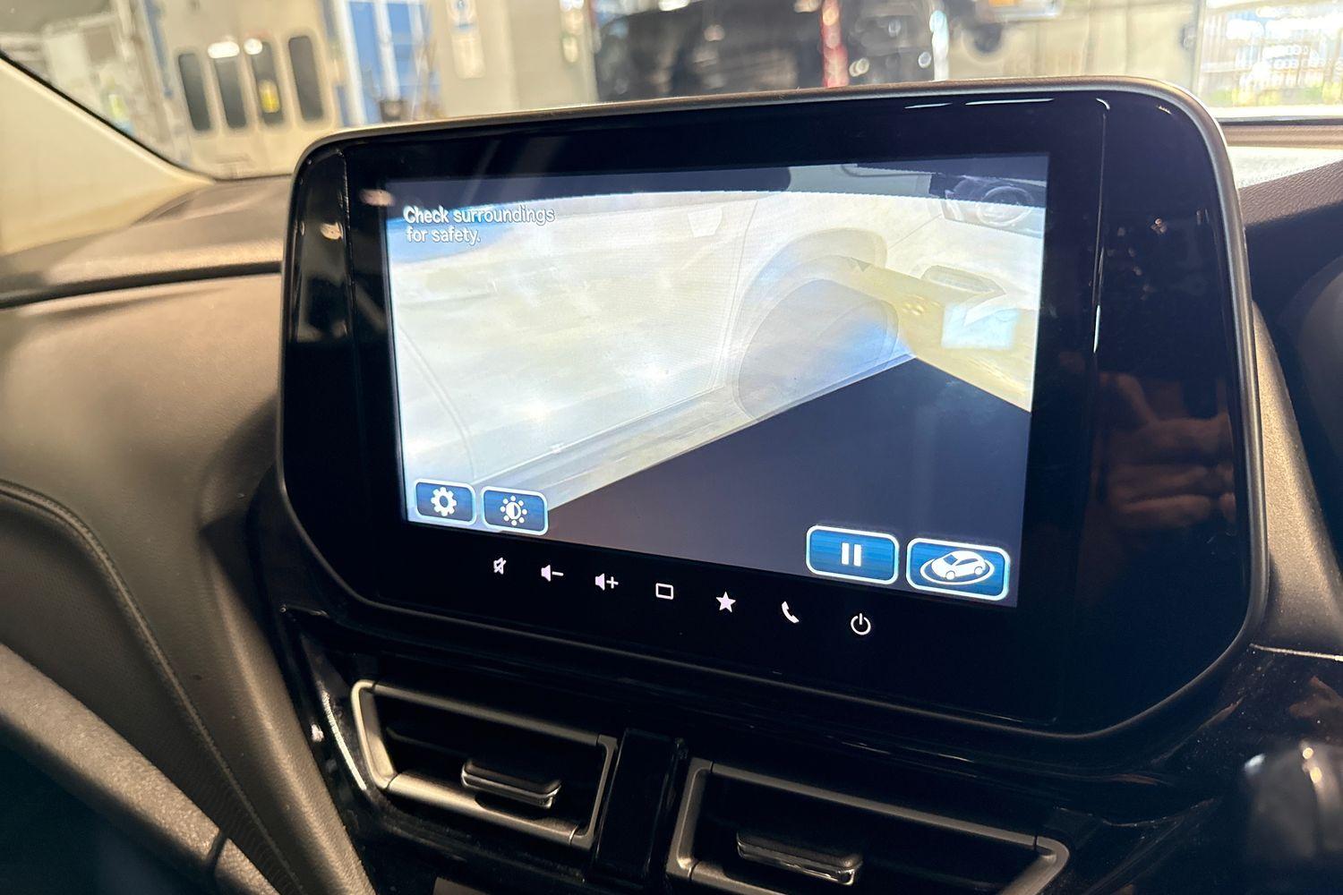 Suzuki S-Cross Photo 34