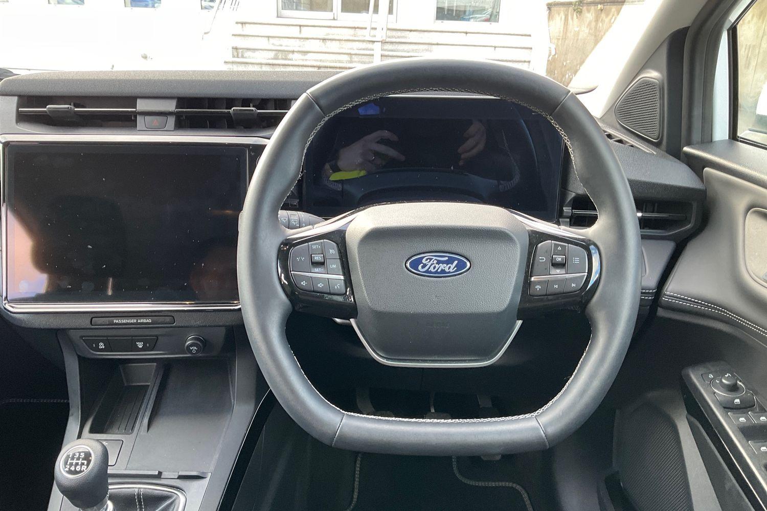 Ford PUMA Photo 11