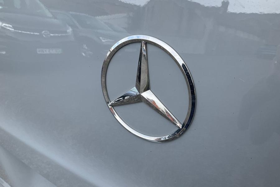 Mercedes-Benz VITO Photo autoimg-548098a3c90054d04626fa0ad2c43f9fbc7cb4d2.jpg