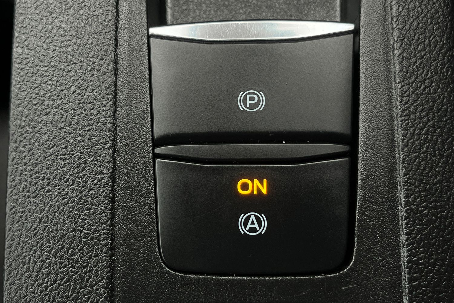 Ford FOCUS Photo 27
