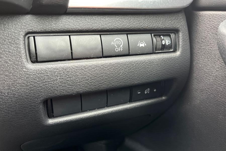 Nissan QASHQAI Photo autoimg-548a7296032885abe8e2e2e409a1d0e8b84da8e1.jpg