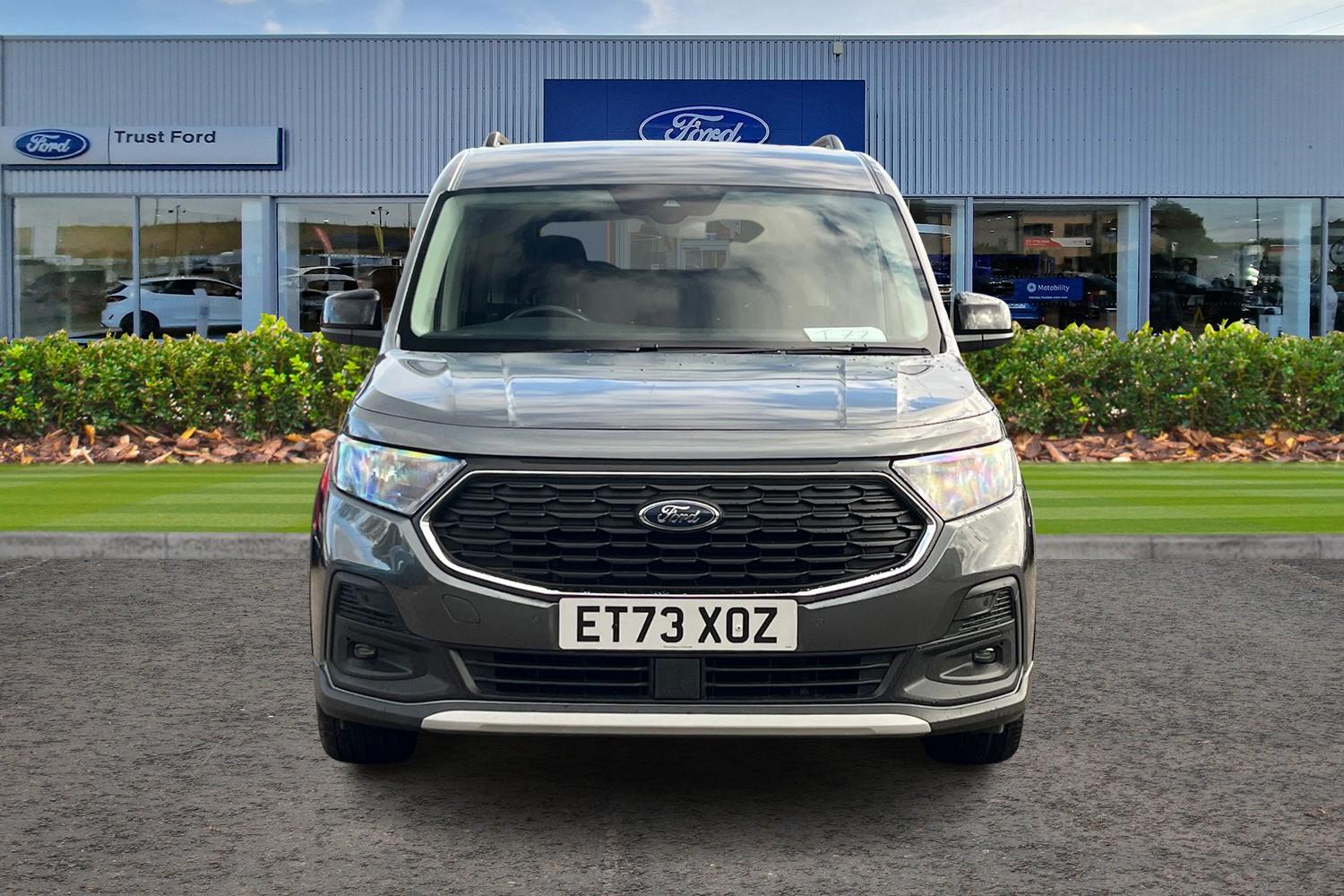 Ford TOURNEO CONNECT Photo 5