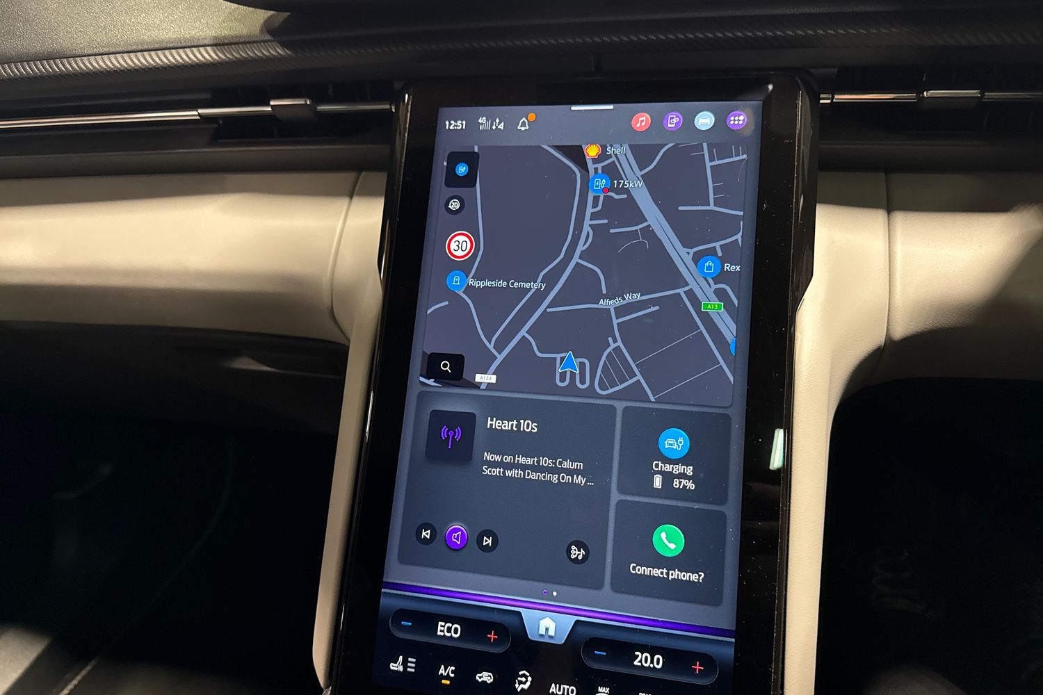 Ford Explorer Photo 34