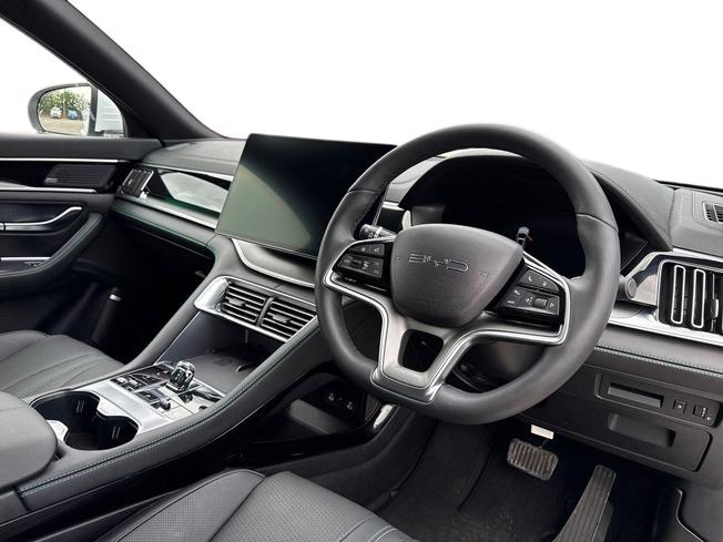 BYD Seal U Photo 6