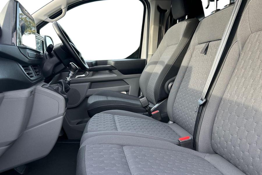 Ford TRANSIT CUSTOM Photo autoimg-5492f28a9d6fadaa4360a59e9547cf74ad8f8199.jpg