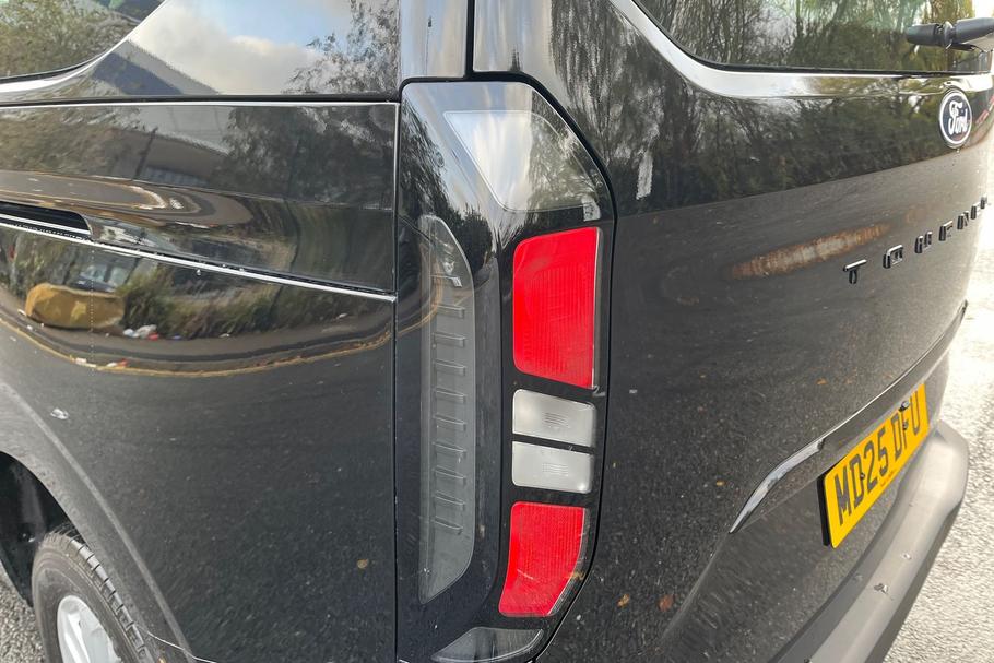 Used Ford TOURNEO CUSTOM 30