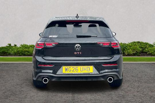 Volkswagen Golf Photo autoimg-549d585852fe23a3483c86c1aa45fe8ae8eb8fce.jpg