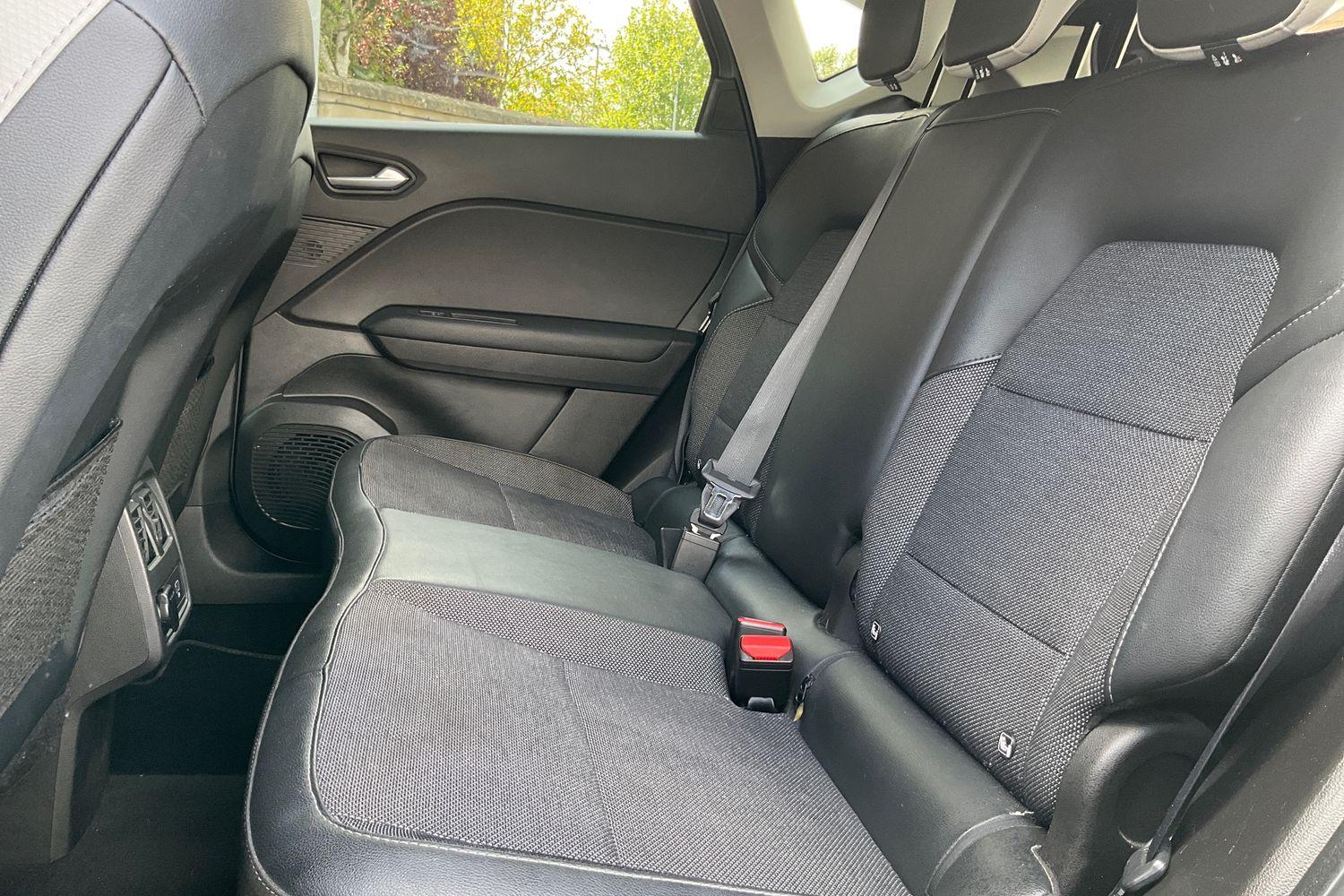 Renault CAPTUR Photo 19