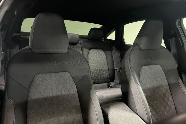 AUDI A6 Saloon Photo 28