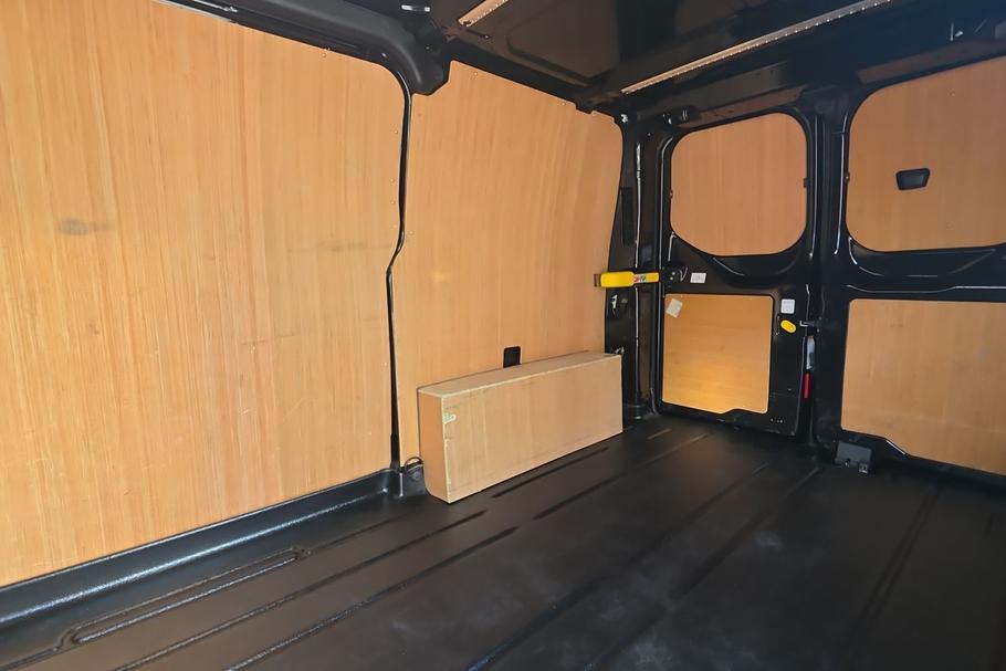 Used Ford Transit Custom WR73CZE 4