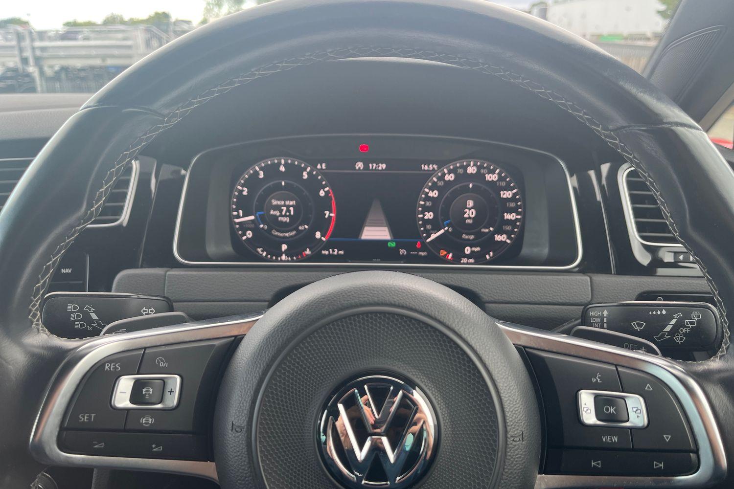 Volkswagen GOLF Photo 11