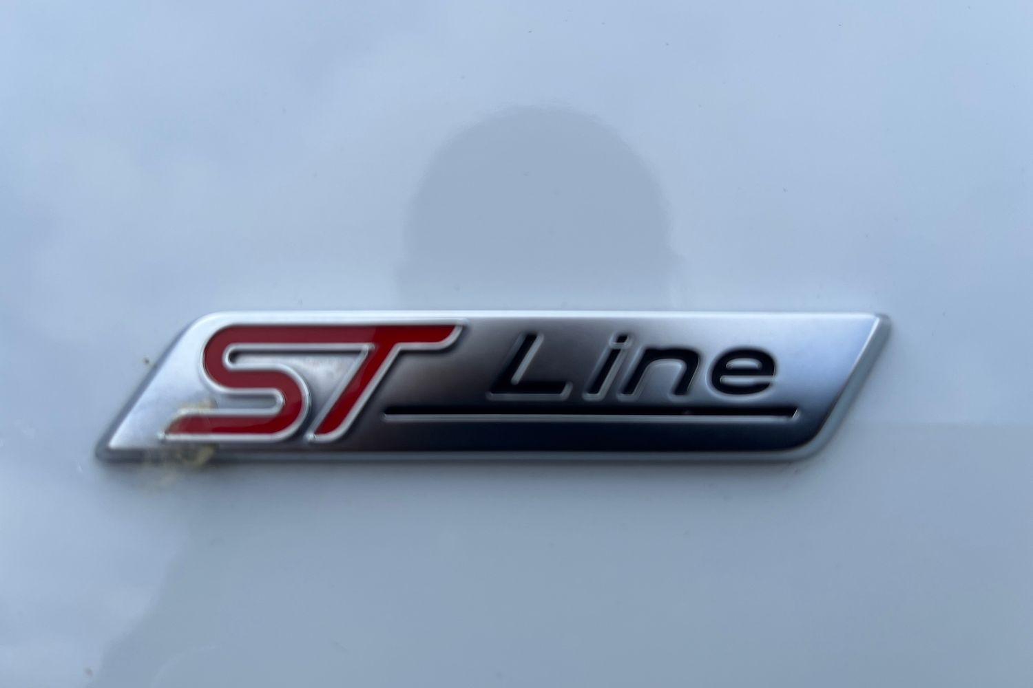 Ford PUMA Photo 38
