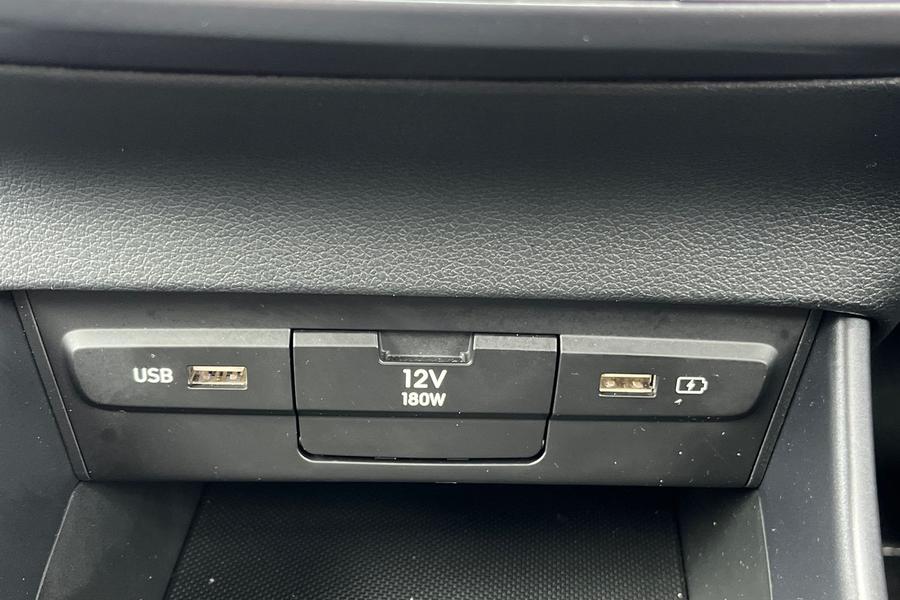 Hyundai I20 Photo autoimg-54ac958f38119631d4d7b1dc713a37a6806d36e0.jpg
