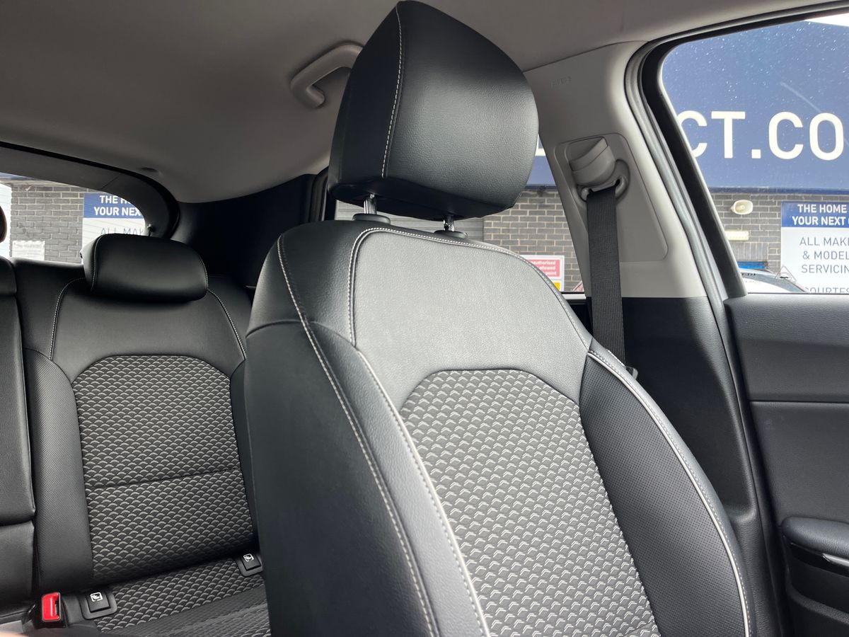 Kia XCeed Photo 38