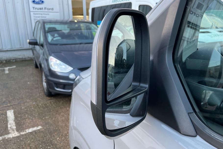 Used Ford TRANSIT CUSTOM WN25CKL 36