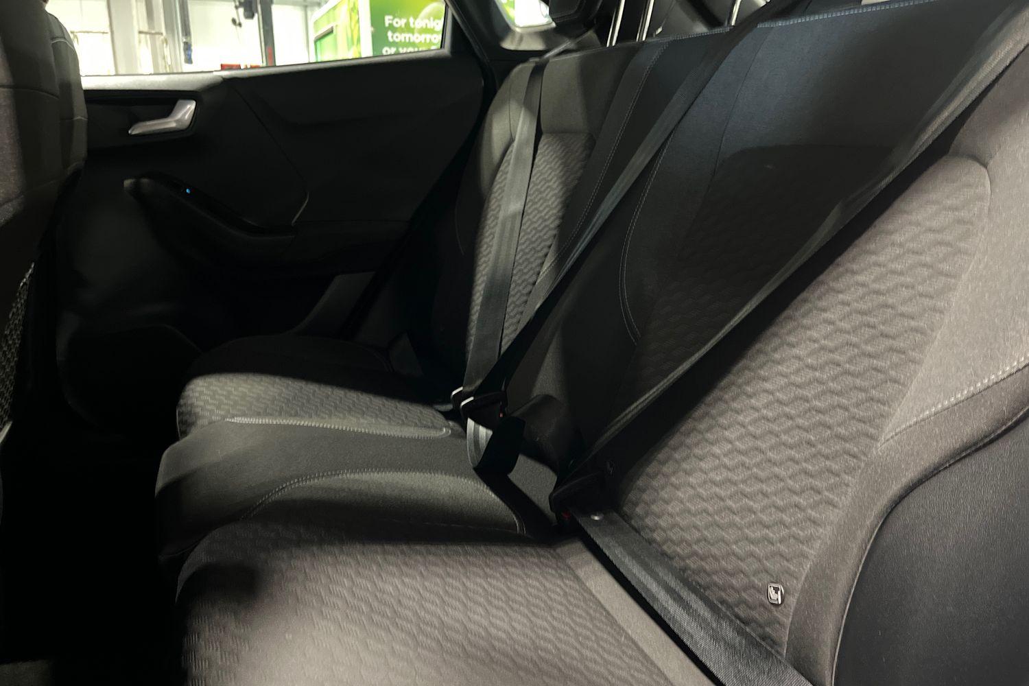 Ford PUMA Photo 19