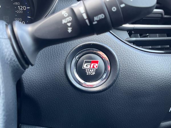Toyota C-HR Photo autoimg-54bda61fe0eec931f93ec1feb021f6ce68643099.jpg