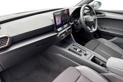 CUPRA Leon Photo 2