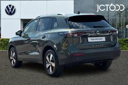 VOLKSWAGEN Tiguan Photo 3